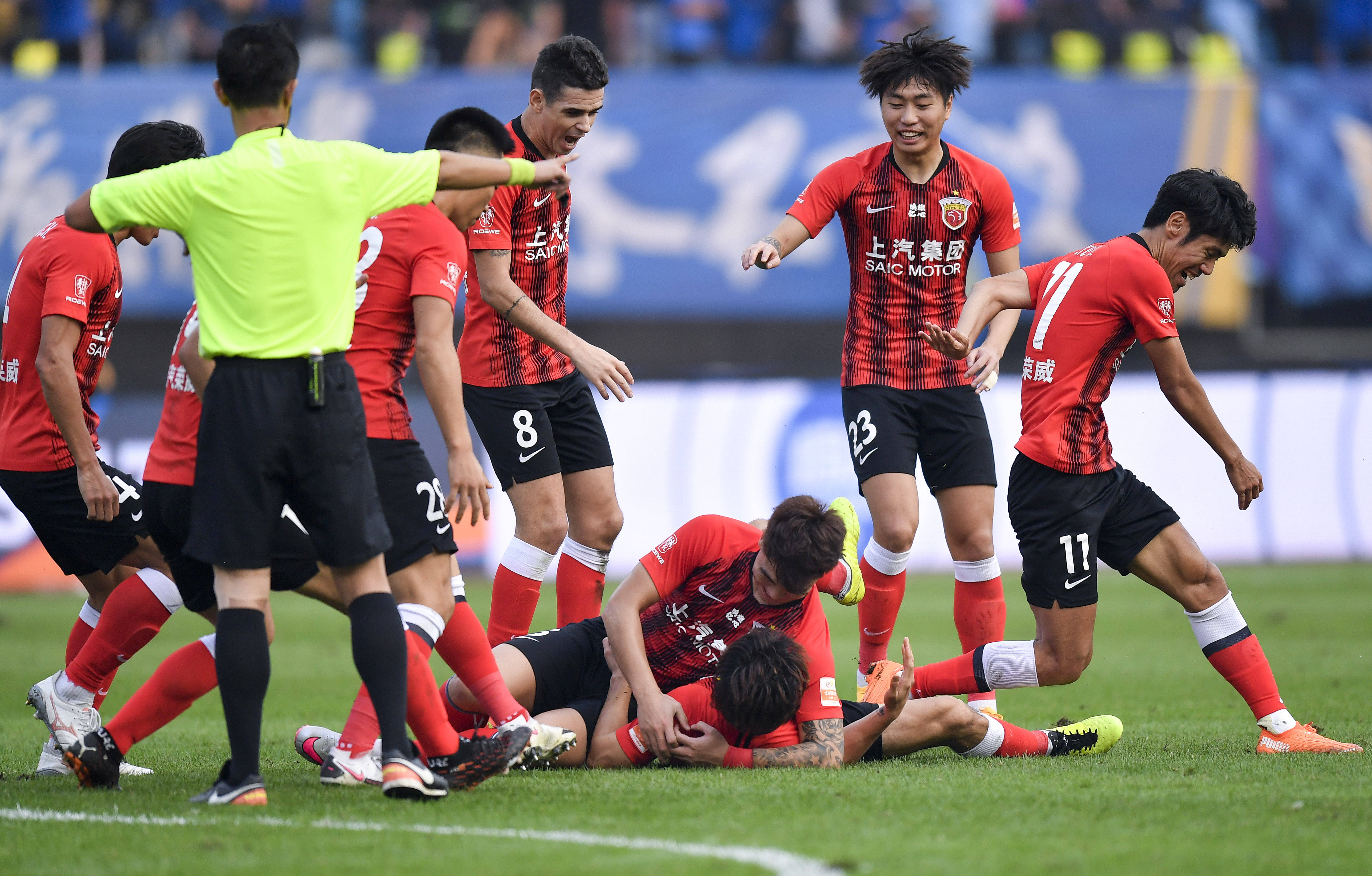 阵容轮换期 阵容轮换期