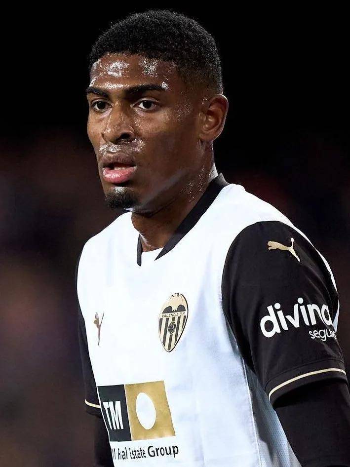 他用精准的 他用精准的