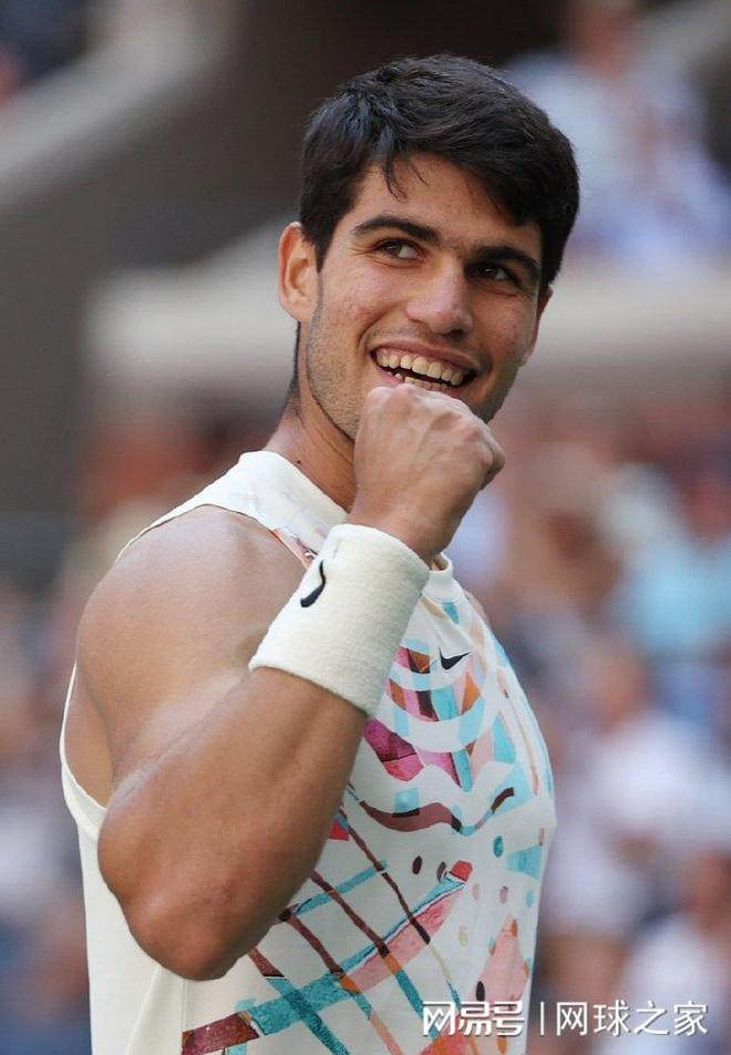 更多人的尊 更多人的尊