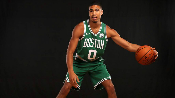 也透露出对 也透露出对